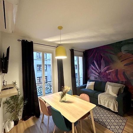 Appartement Cosy - Quartier Saint-Georges - 4P Paris Eksteriør bilde