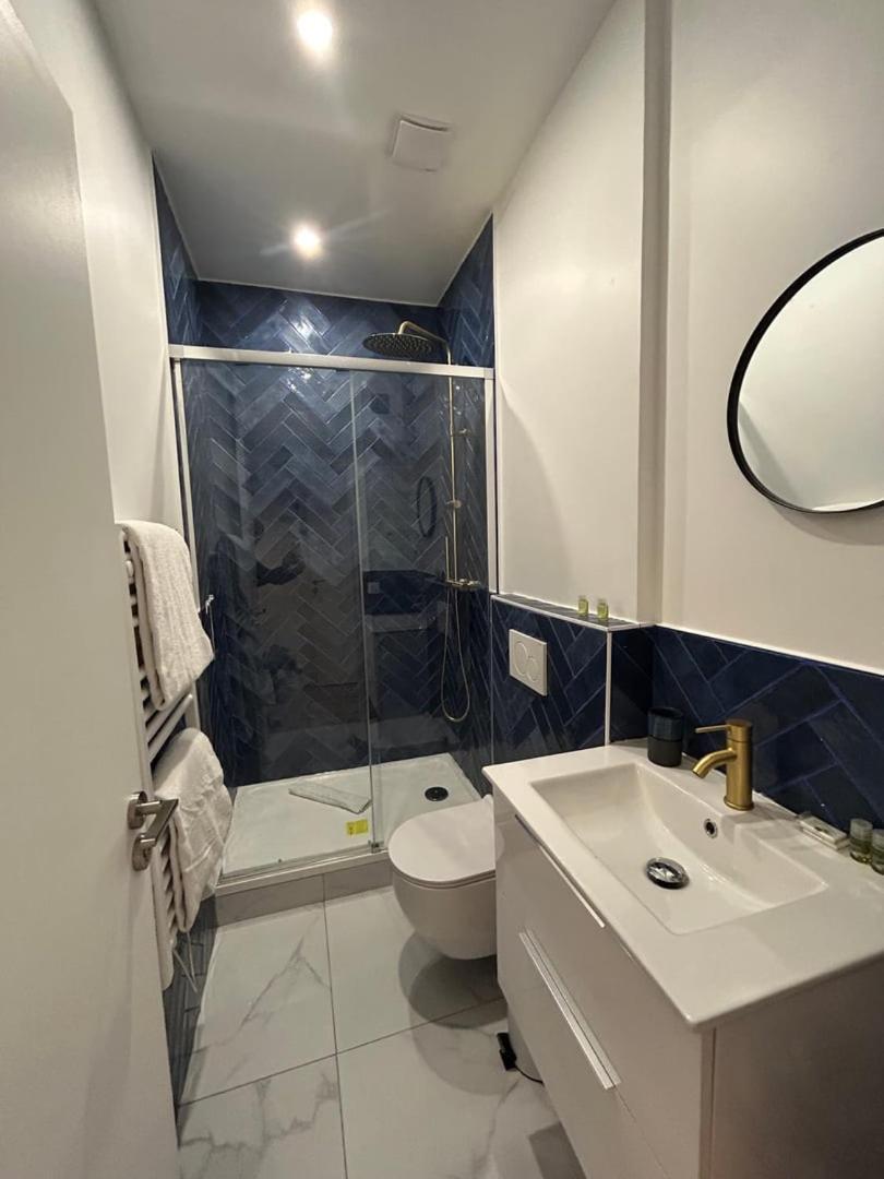 Appartement Cosy - Quartier Saint-Georges - 4P Paris Eksteriør bilde